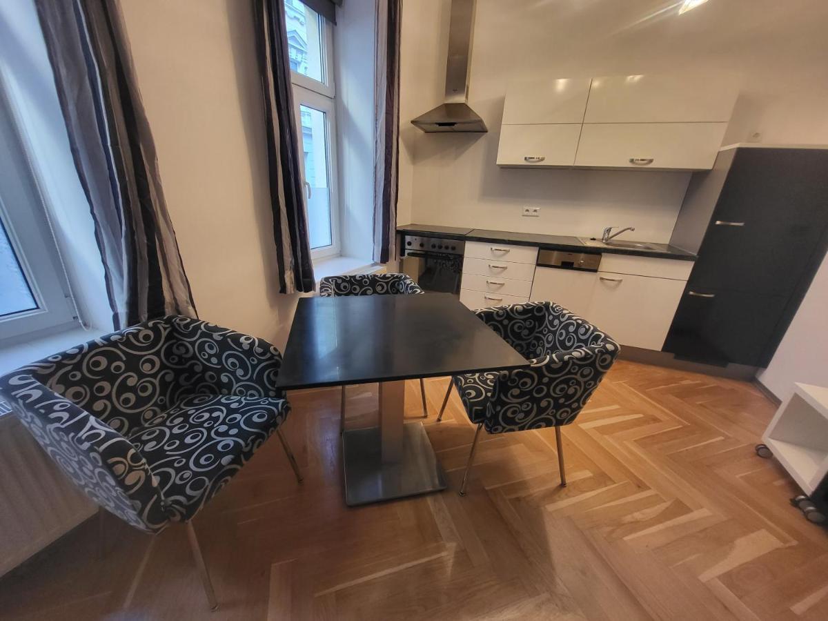 וינה Cozynite Premium Apartment Hundertwasser מראה חיצוני תמונה