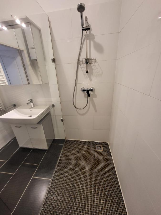 וינה Cozynite Premium Apartment Hundertwasser מראה חיצוני תמונה